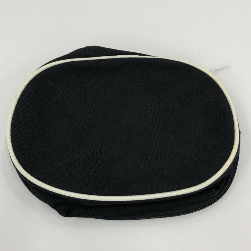 Chanel Black Cosmetic Pouch ☆ Rare ☆ Vintage CHANEL Cosmetic Pouch - Picture 6 of 10
